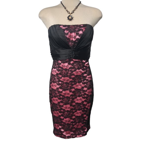 Black and Pink Gorgeous Satin and Black Lace Strapped Dress Size SP - Picture 4 of 10